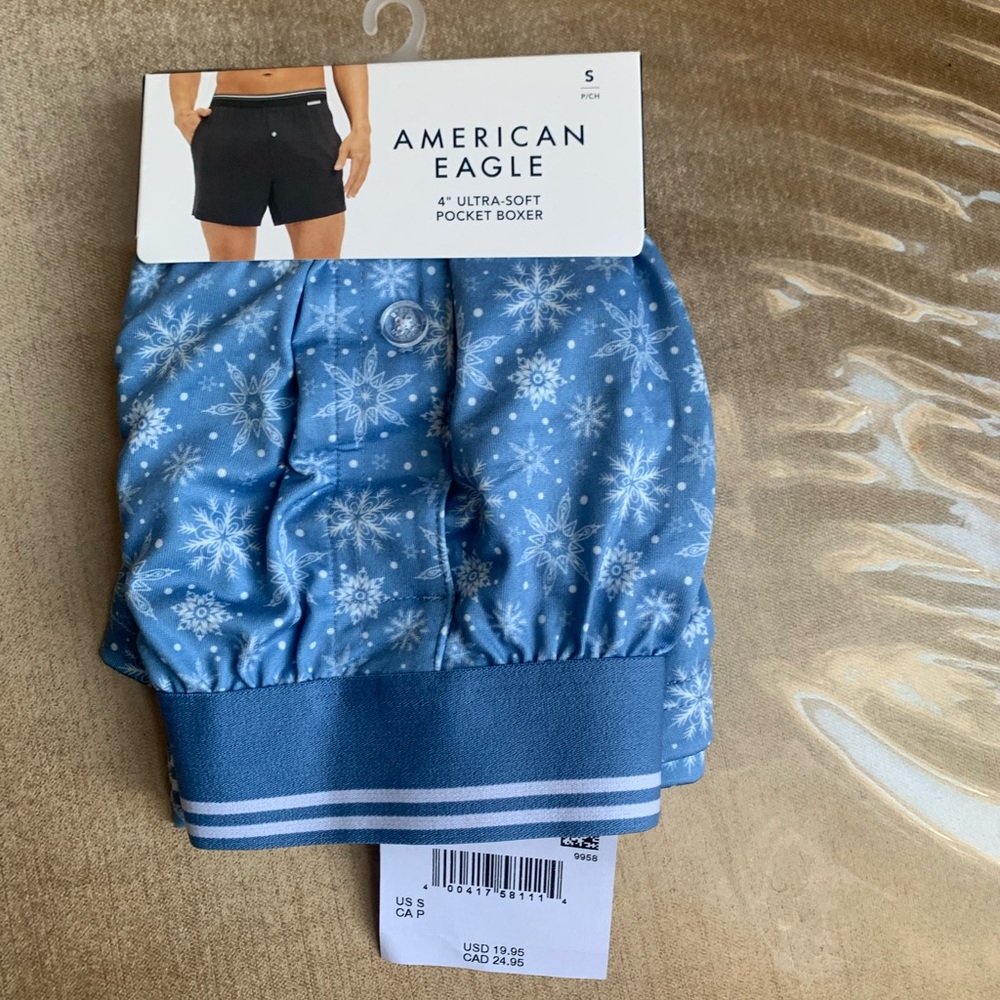 Selling men in America, eagle 🦅 boxer new any questions ask 🌸😊